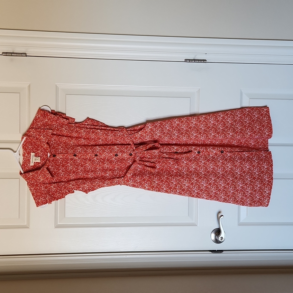 Monteau Los Angeles Sleeveless Dress with pockets